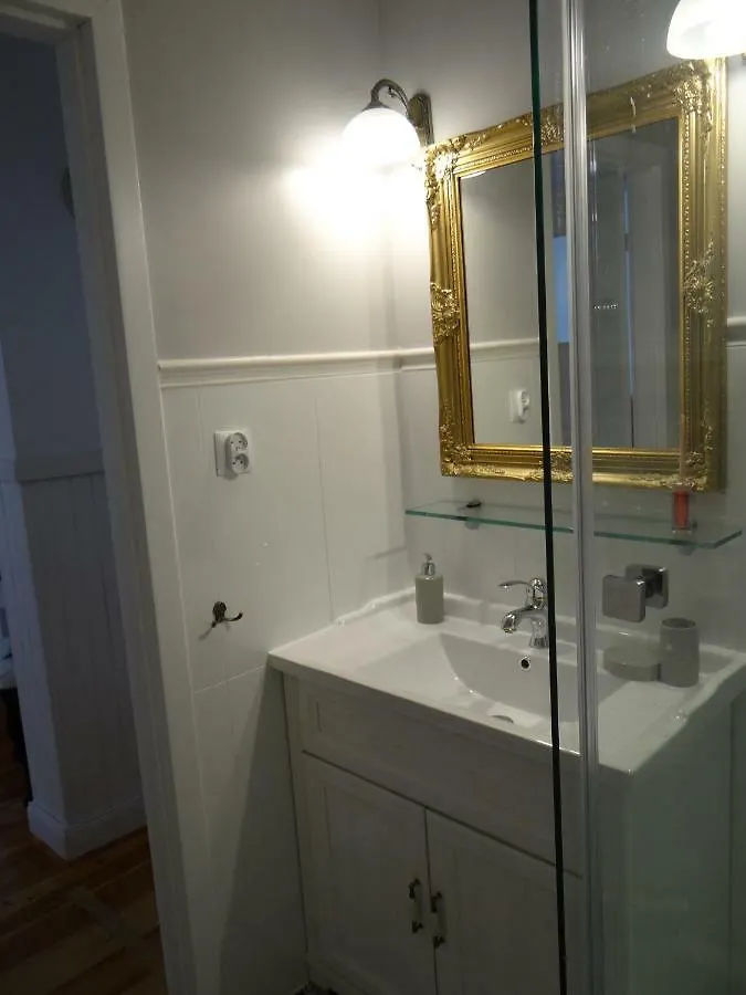 Biały Apartament 6-8 osób plus dostawka Gdańsk Polska